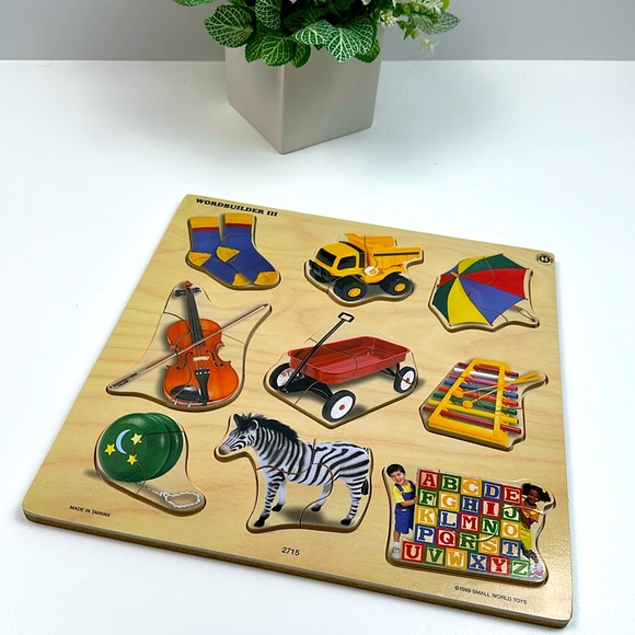Vintage Small World Toys Jigsaw Puzzle - Picture 1 of 9